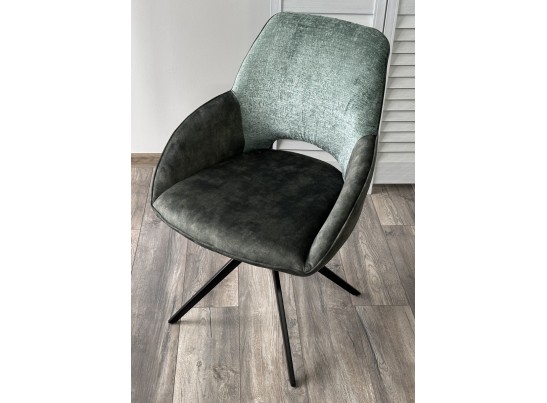 Стул BERRIES 360 град., Зеленый Loris-39, велюр/темно-зеленый 7525-156, велюр/ черный каркас, DISAUR