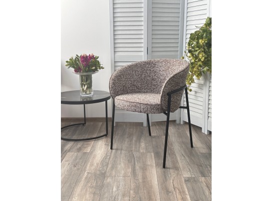 Стул GUST цвет бежевый TOPIC 410 / черный каркас / Товарный знак DISAUR в Кургане