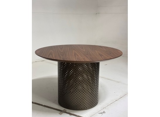 Стол RAFAEL 120 Орех 3001 МДФ / Бронза, ®DISAUR в Кургане