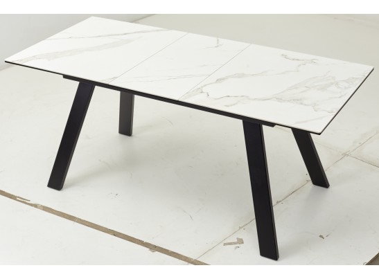 Стол Морис 140 Белый мрамор новый, керамика / черный в Кургане