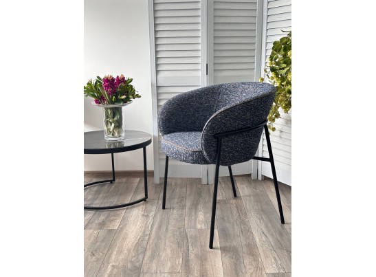 Стул ГУСТ (GUST) цвет стальной синий 330 / черный каркас / Товарный знак DISAUR в Кургане