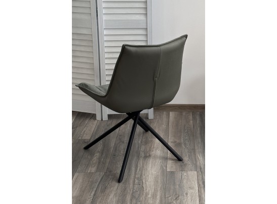 Стул ОСЛО Atmocfera 695 Зеленый / Orakul 695 Зеленый / Черный каркас M-City в Кургане