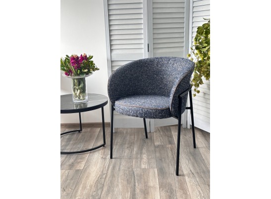 Стул ГУСТ (GUST) цвет стальной синий 330 / черный каркас / Товарный знак DISAUR в Кургане