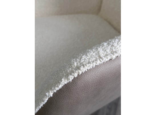 Стул ВОЛКАНО (VOLCANO) Белый Wales-101, ткань/светло-беж Maison 09, экокожа/ черный каркас, DISAUR в Кургане