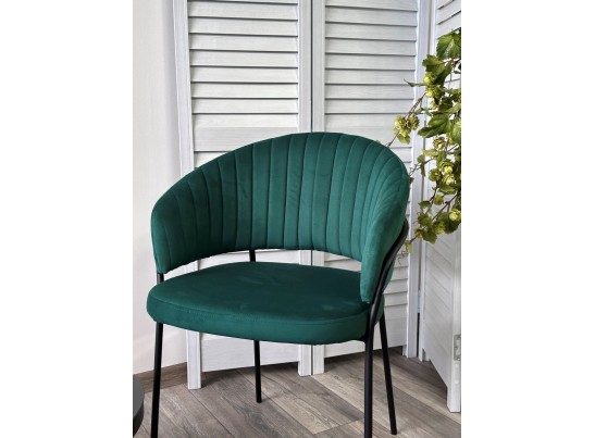 Стул JUST, цвет Velutto 33 Изумрудный, велюр / черный каркас в Кургане