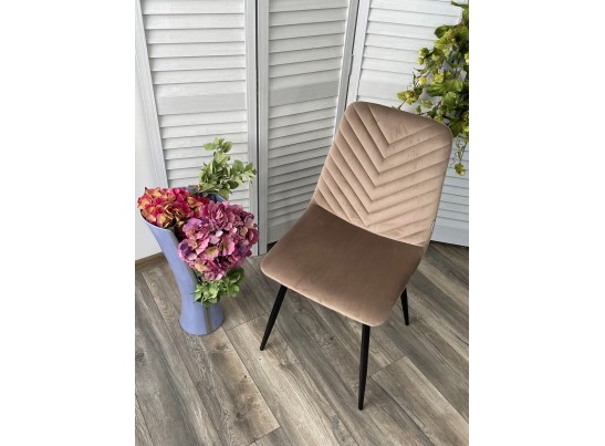 Стул DUKE BLUVEL-40 BEIGE, велюр / черный каркас в Кургане