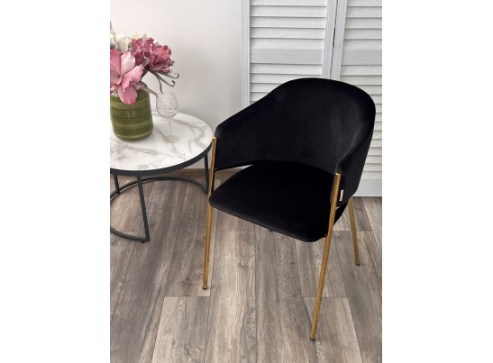 Стул DILL MOMO-47 черный, велюр "беспальчиковый"/ золотой каркас в Кургане