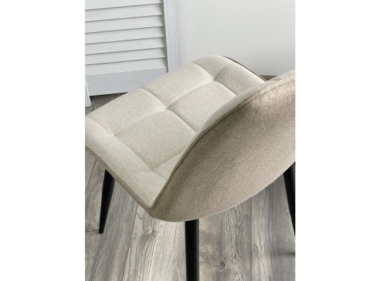 Стул CHIC VF-01/ VF-02 светло-бежевый/ бежевый, ткань/ черный каркас в Кургане