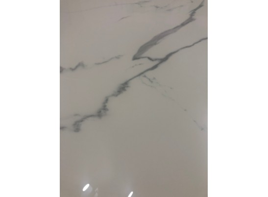 Стол CORNER 120 GLOSS STATUARIO WHITE SOLID CERAMIC / BLACK, ®DISAUR в Кургане