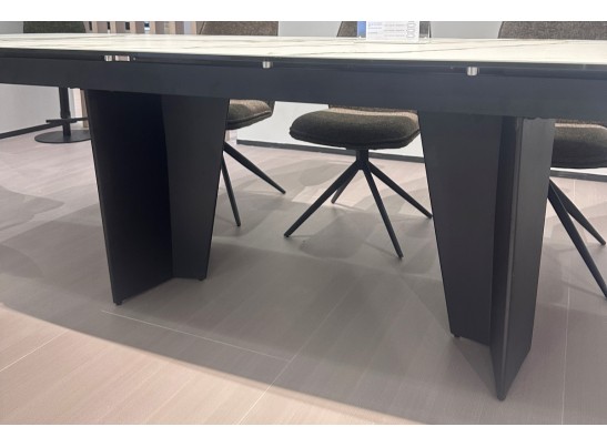 Стол MIKKEL 200 TL-188, испанская керамика / черный каркас, ®DISAUR в Кургане