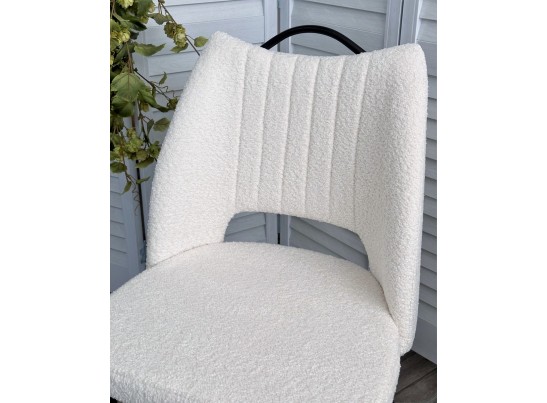 Стул JANETY UF998-01 белый, букле / черный каркас / Товарный знак DISAUR в Кургане