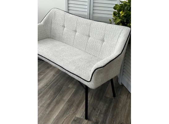 Скамья BERGAMO UF998-14 светло-серый, букле / UF998-16 темно-серый / Товарный знак DISAUR в Кургане